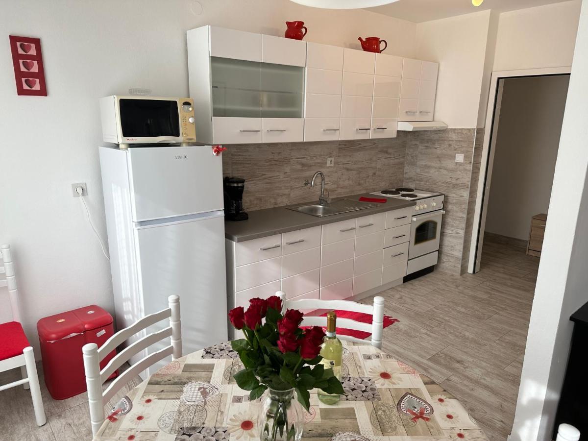 Apartment Mia 포레치 외부 사진